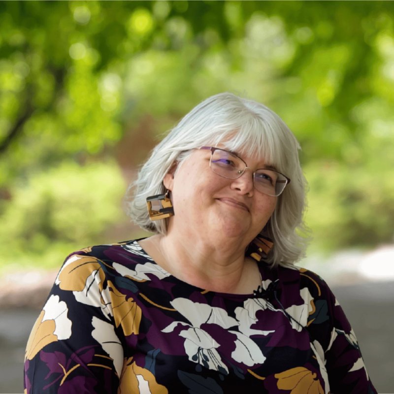 Dr. Gloria Rhodes